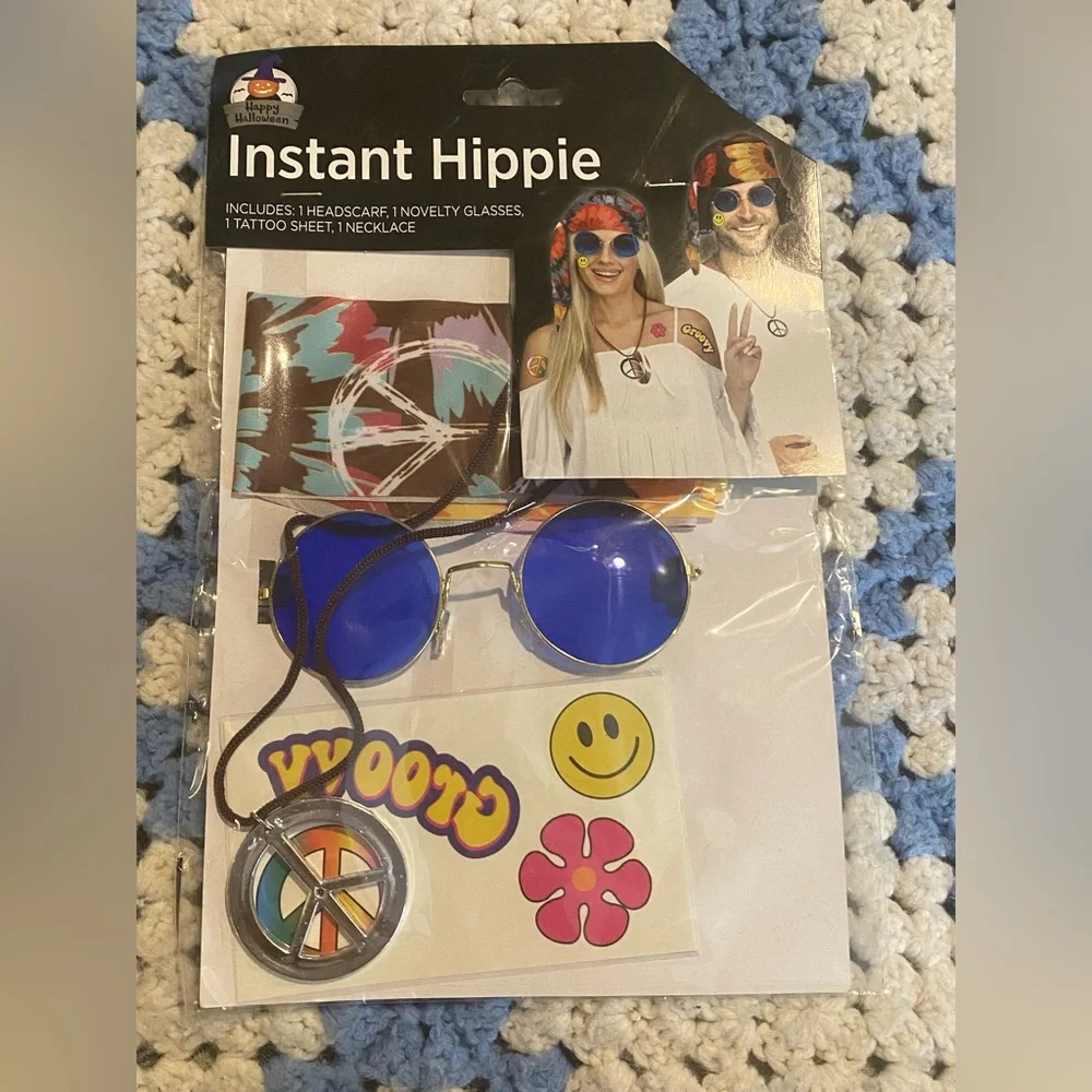 Instant HippieCostume Set with Blue Glasses